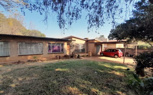 SPACIOUS 5-BEDROOM FAMILY HAVEN WITH POOL AND ENTERTAINMENT AREA IN UPPER RENSBURG