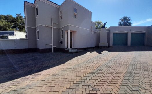UNLOCK THE POTENTIAL OF THIS THREE-BEDROOM DOUBLE STOREY GEM IN JORDAAN PARK