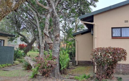 2.5 Bedroom unit in Villa Relax/Margate