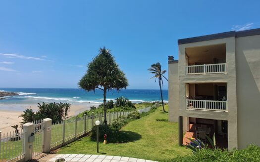 2 Bedroom Holiday apartment in Laguna La Crete/ Uvongo in KwaZulu Natal