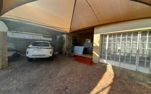 Charming 2½-Bedroom Home in a Secure Heidelberg Central Complex